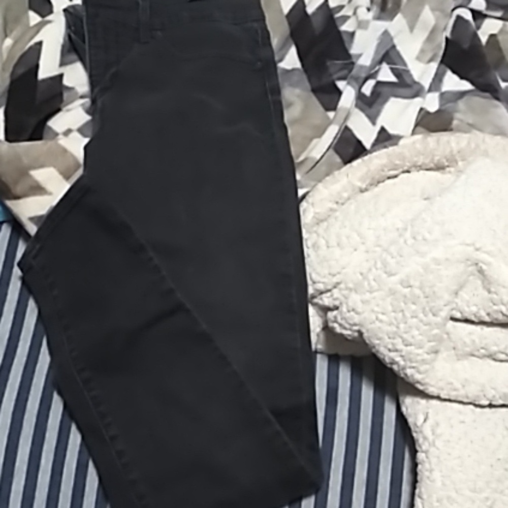 Black Levi Shaping Skinny Jeans